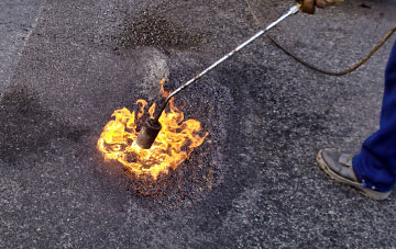 Quemerford flat roofing repairs